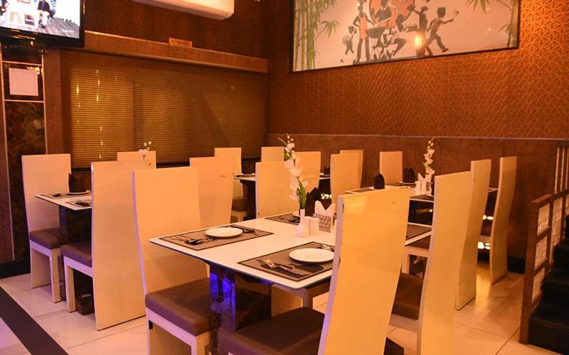 Hotel Royal City Siliguri Bagian luar foto