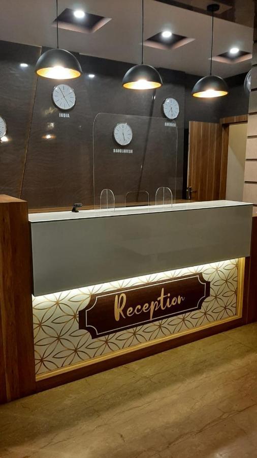 Hotel Royal City Siliguri Bagian luar foto
